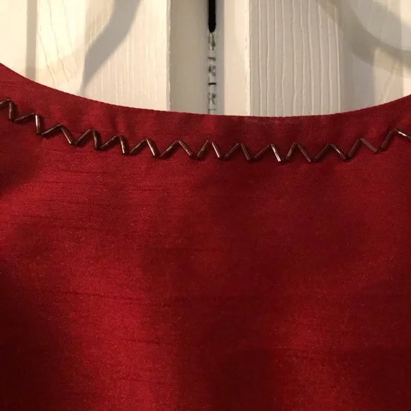 🌹Elegant Classic Red Sleeveless Dress - Picture 2 of 8